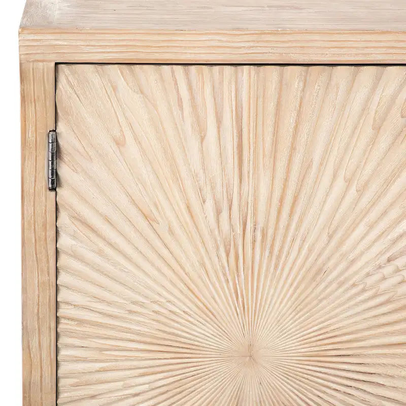 Sideboard aus Kiefernholz, 79 Zoll, mit handgeschnitzten Türen mit Sonnenstrahlenmotiv - Helle Waschung